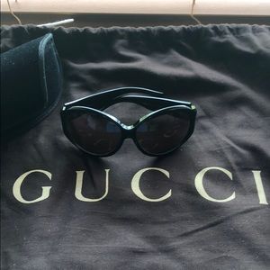 Gucci Sunglasses 😎 🕶